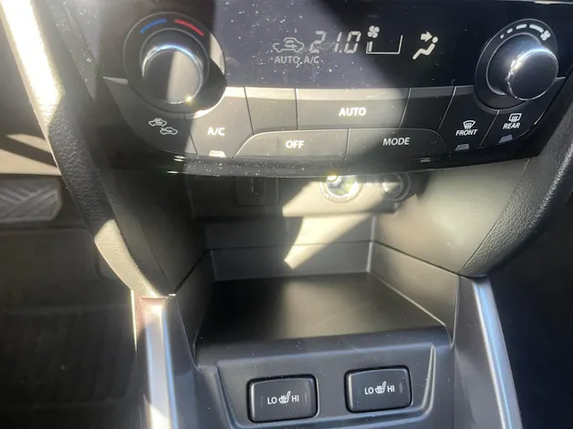 Suzuki Vitara 1.4 T Sakura Top Hybrid 4x4