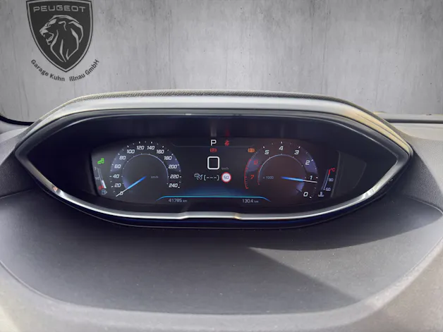 PEUGEOT 3008 1.6 THP Allure