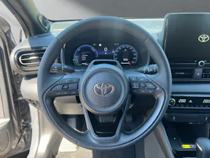 Toyota Yaris 1.5 VVT-i HSD Premium