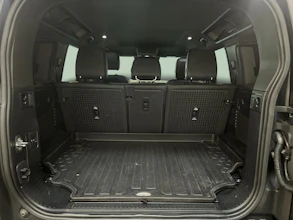 https://vehicle.imgix.net/4359149/dea7f21b-9a6c-4809-86c9-1f8e8da8d6d6.jpg