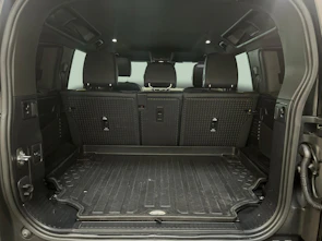 Fahrzeugbild LAND ROVER Defender 110 3.0 D I6 S