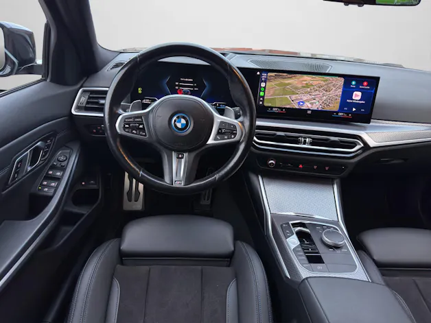 BMW 320e M-Sport xDrive Touring