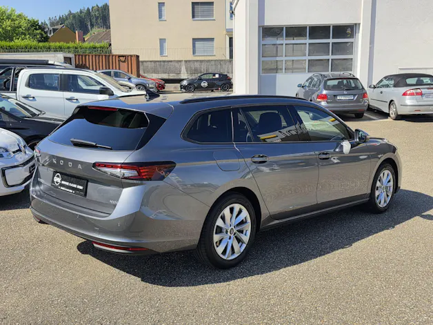 Škoda Superb Combi 2.0 TDI Selection 4x4 DSG