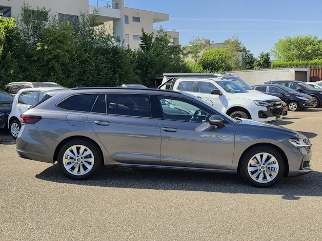 Škoda Superb Combi 2.0 TDI Selection 4x4 DSG