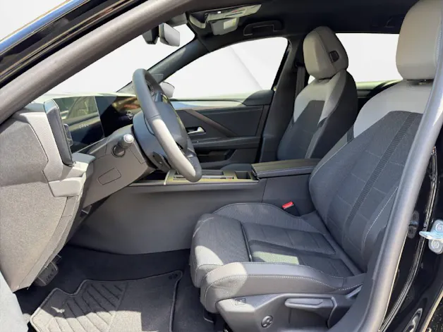 Opel Astra Sports Tourer 1.2 T Hybrid GS