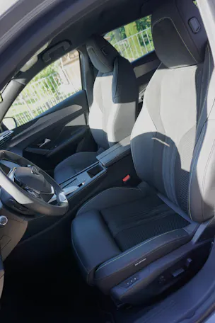 Peugeot 308 SW 1.2 Hybrid GT