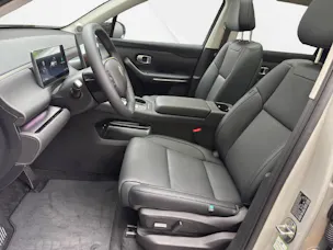 Leapmotor C10 EV Design AWD