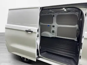 Ford Transit C Van 320 L1 2.5 Duratec 233 Trend PHEV