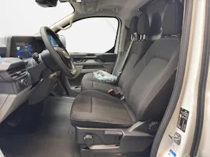 Ford Transit C Van 320 L1 2.5 Duratec 233 Trend PHEV
