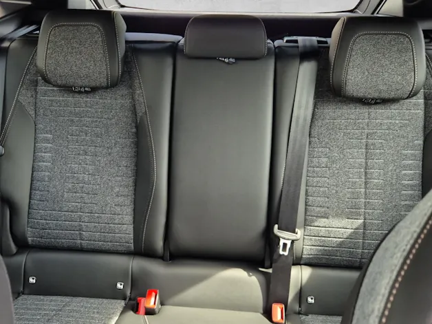 Peugeot 3008 e-Allure Premium AWD