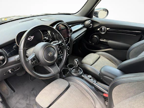 immagine del veicolo MINI F55 1.5i Cooper