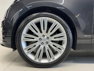 Land Rover Range Rover Velar 3.0 I6 R-Dynamic SE