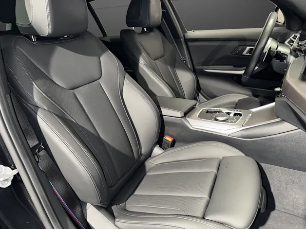 BMW 330e xDrive Touring M Sport
