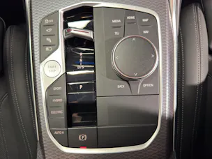 BMW 330e xDrive Touring M Sport