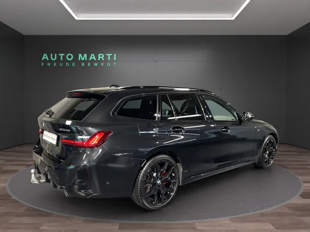 BMW 330e xDrive Touring M Sport