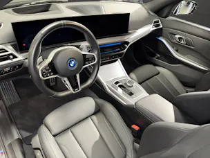 BMW 330e xDrive Touring M Sport