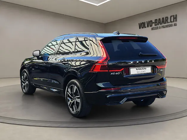 Volvo XC60 2.0 B5 MH Plus Dark AWD