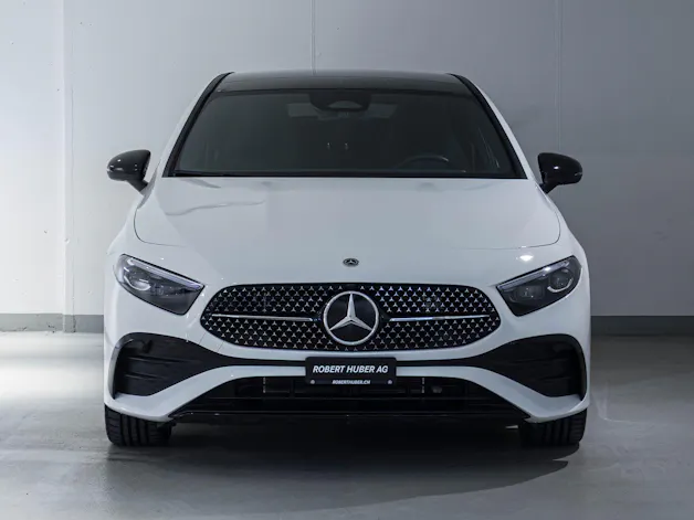 Mercedes-Benz A 250 e AMG Line