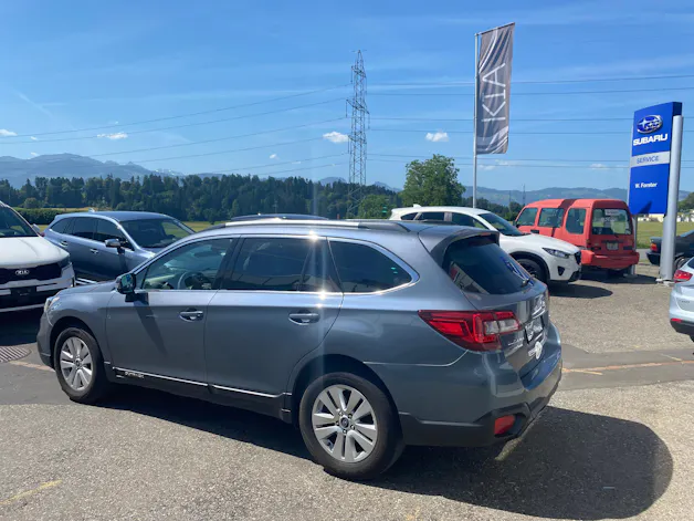 Subaru Outback 2.5i Swiss