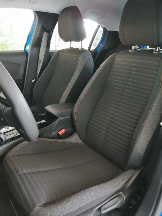 Peugeot 208 e-Active Pack