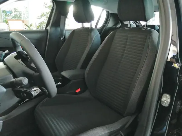 Peugeot 208 e-Active Pack