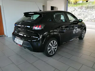 Peugeot 208 e-Active Pack