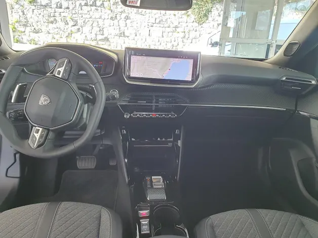 Peugeot 2008 1.2 PureTech 130 Allure