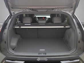 https://vehicle.imgix.net/4359357/d8a4d525-8a08-4160-9709-cc6bdaee6158.jpg