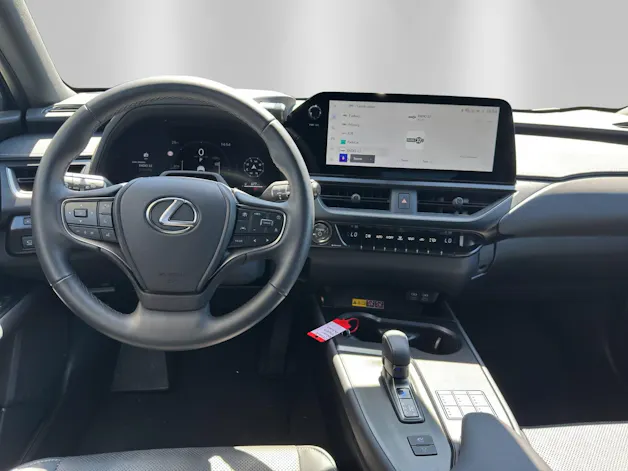 Lexus UX 300h Excellence
