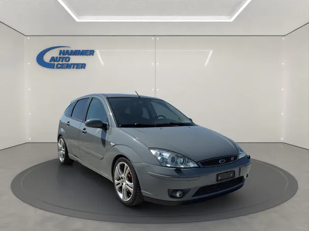 Ford Focus 2.0i 16V ST170