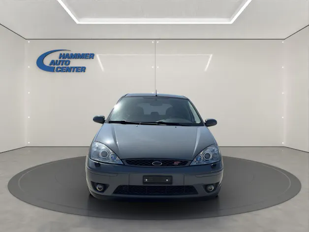 Ford Focus 2.0i 16V ST170