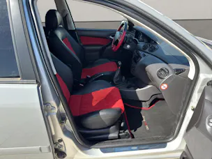 Ford Focus 2.0i 16V ST170