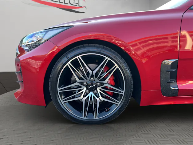 Kia Stinger GT 3.3 T-GDi 4x4 Automat "Last Edition" / CH-Herstellergarantie / Winterräder