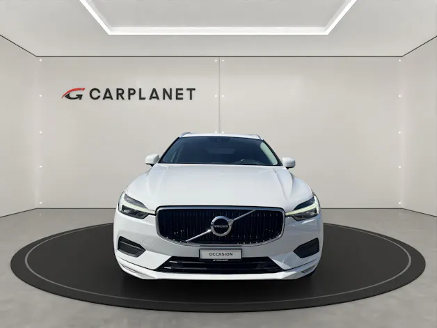 Volvo XC60 2.0 B4 MH Momentum AWD