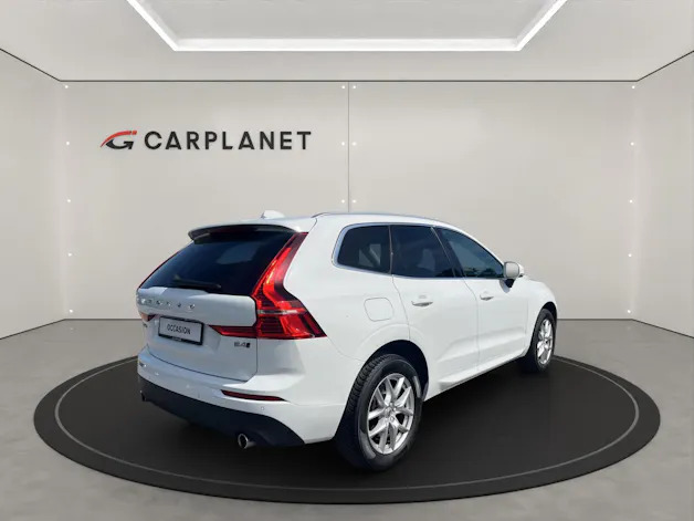 Volvo XC60 2.0 B4 MH Momentum AWD