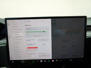 Tesla Model S 100 kWh Plaid
