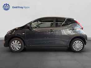 https://vehicle.imgix.net/4359482/f270c9b8-7ed2-4a51-8d81-11f7cf8eaa8f.jpg