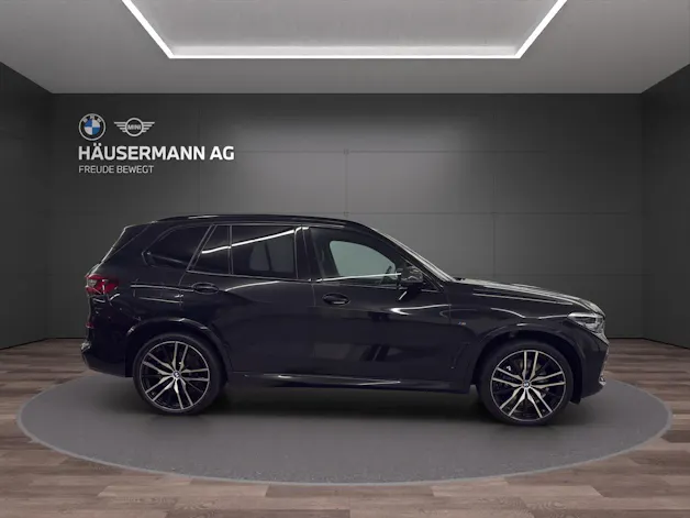 BMW X5 M50i xDrive