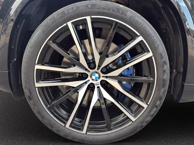 BMW X5 M50i xDrive
