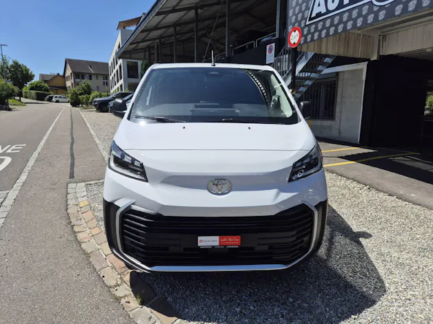 Toyota PROACE Van L2 75KWh Medium Active