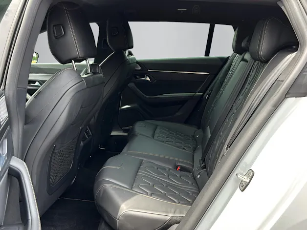 Peugeot 508 SW 1.6 Plug-in Hybrid GT