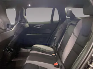 Volvo V60 2.0 B4 Ultimate Dark