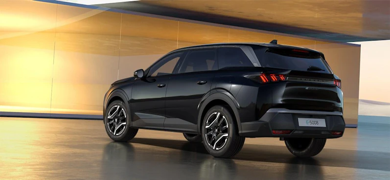 Fahrzeugbild PEUGEOT 5008