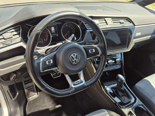 VW Touran 1.5 TSI Highline DSG R-Line 7P