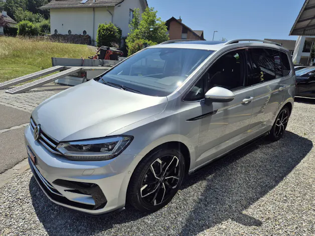 VW Touran 1.5 TSI Highline DSG R-Line 7P