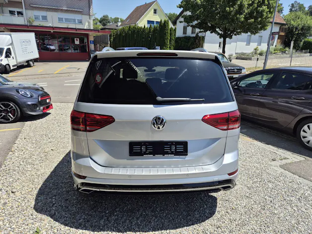 VW Touran 1.5 TSI Highline DSG R-Line 7P