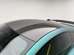 https://vehicle.imgix.net/4359627/9a49e0bd-87a8-4822-a032-05e1dbeed35b.jpg