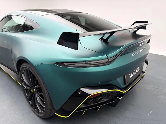 Aston Martin V8 Vantage Coupé 4.0 V8 Bi-Turbo F1