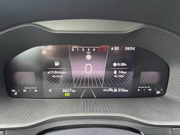 Škoda Karoq 1.5 TSI Selection DSG
