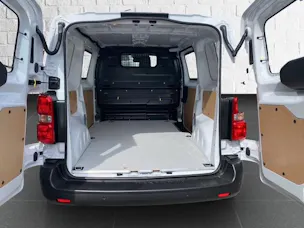 Peugeot Expert Kaw. Standard 2.2 BlueHDi 150 S/S